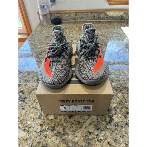 Adidas Yeezy Boost 350 v2 Beluga Reflective Men’s Size 5 *SHIPS FAST* main image 5